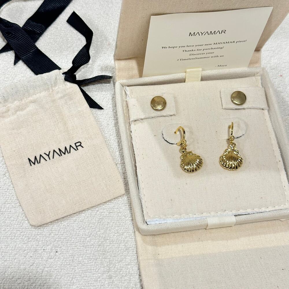 NEW Mayamar Mila Shell Huggies 18K Gold Plated Earrings - Picture 2 of 3